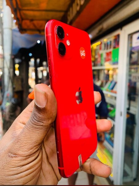 iPhone 11 64 gig