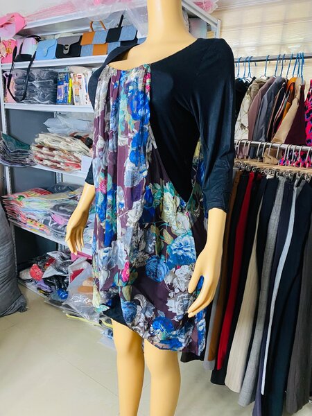 Ladies dress