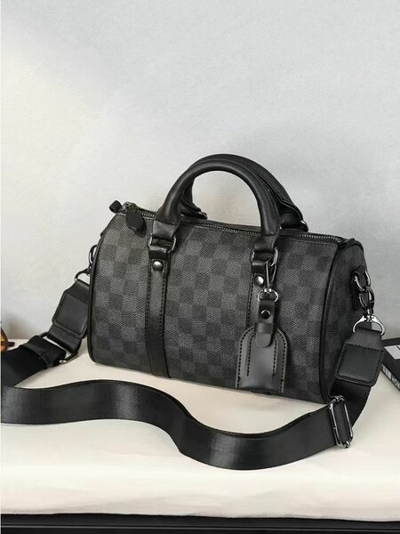 Sac bandoulière noir élégant