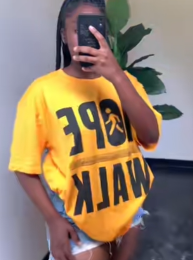 Woman's t-shirts 