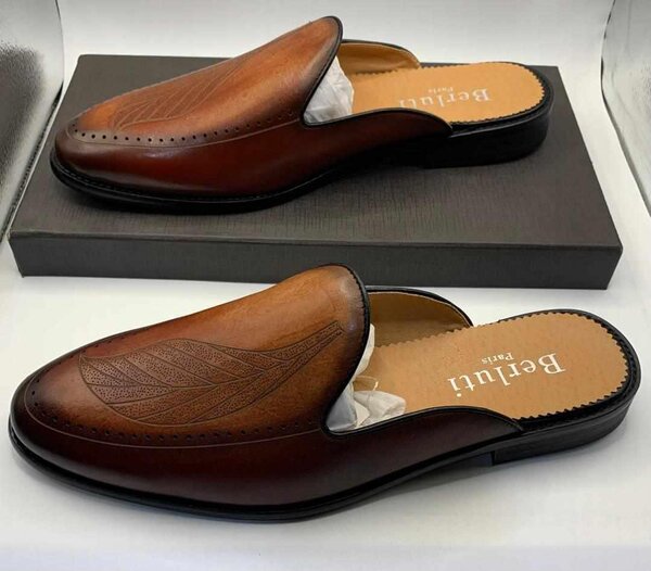Half shoe