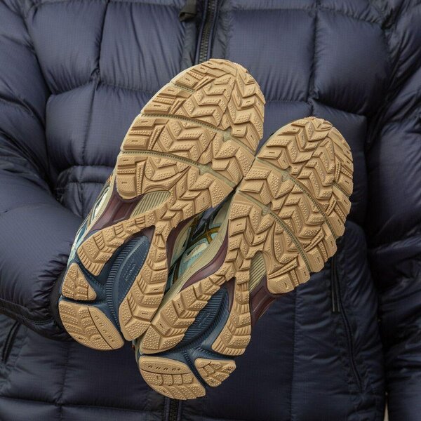 Chaussure ASICS