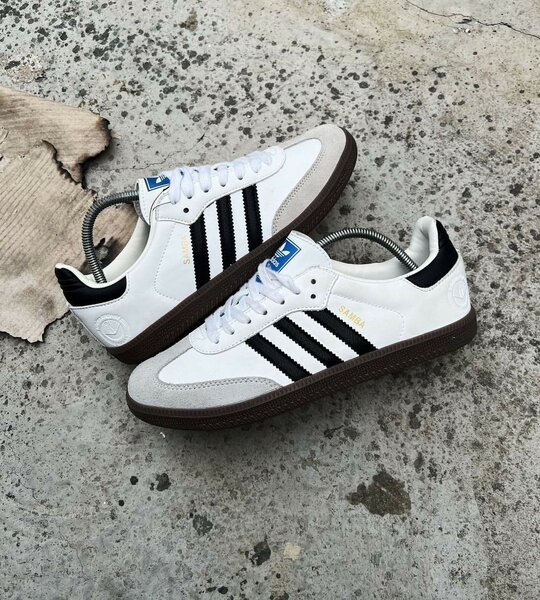 ADIDAS SAMBA