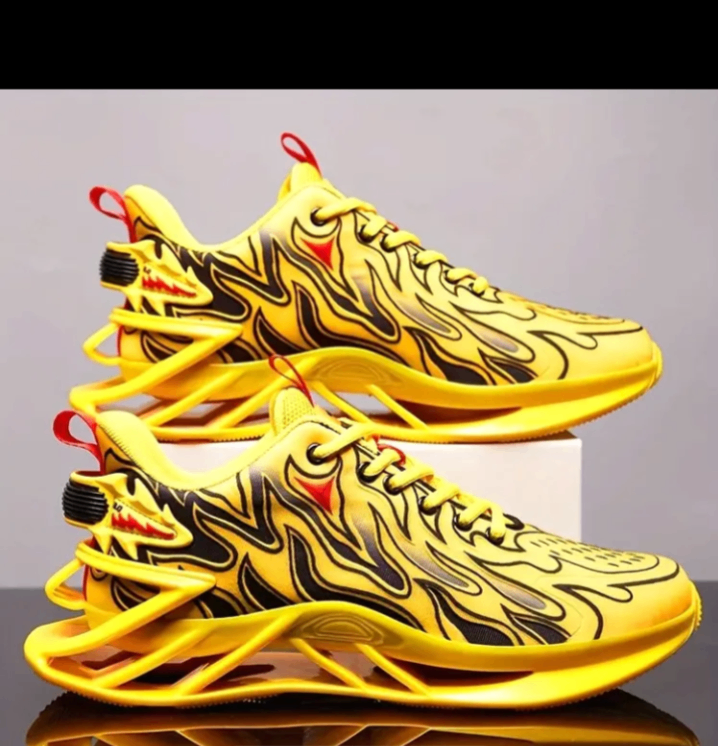 Sneakers futuristes multicolores