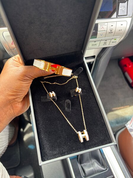 Hermes necklace