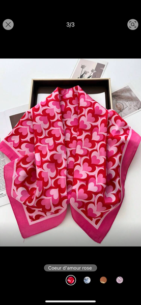 Foulard  en soie élégante
