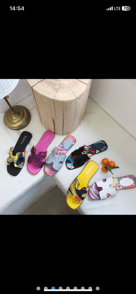 Harmes slippers