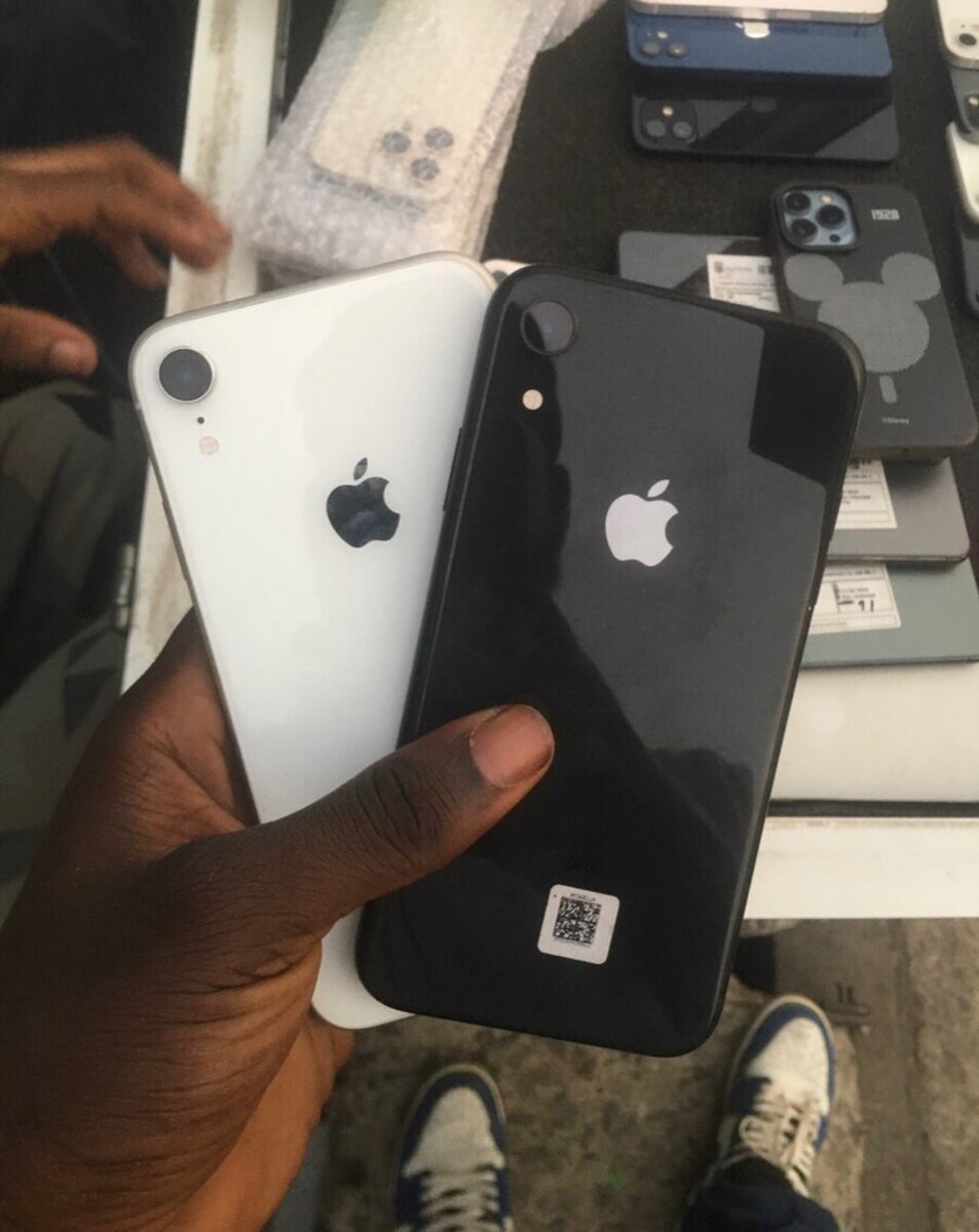 iPhone XR