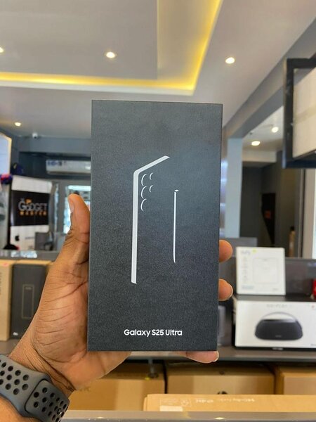 Samsung s25 ultra available