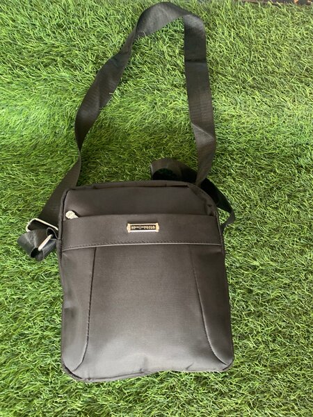 Handheld bag