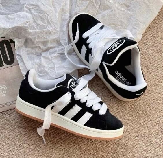 Adidas campus