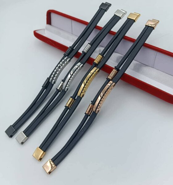Bracelet en cuir élégant
