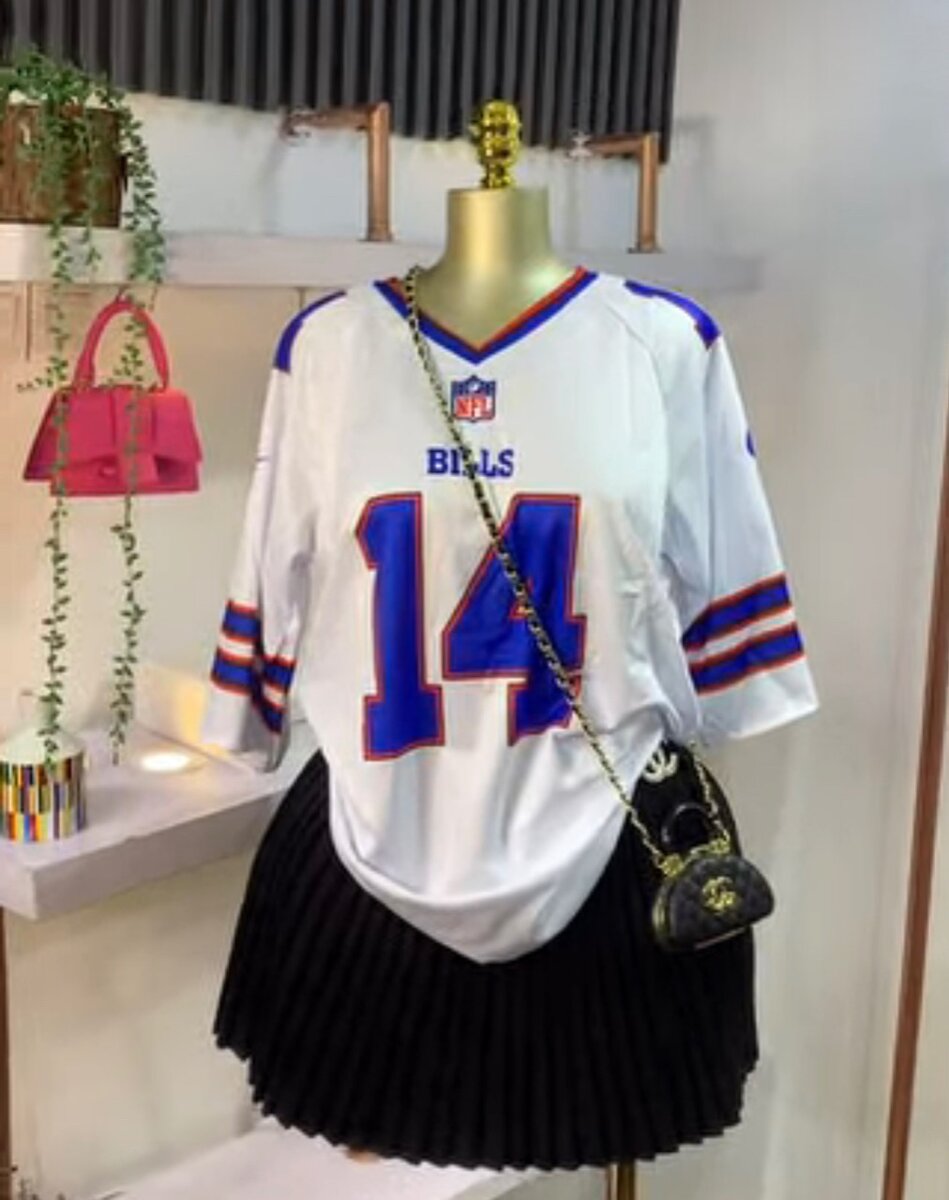 Luxxe Jersey