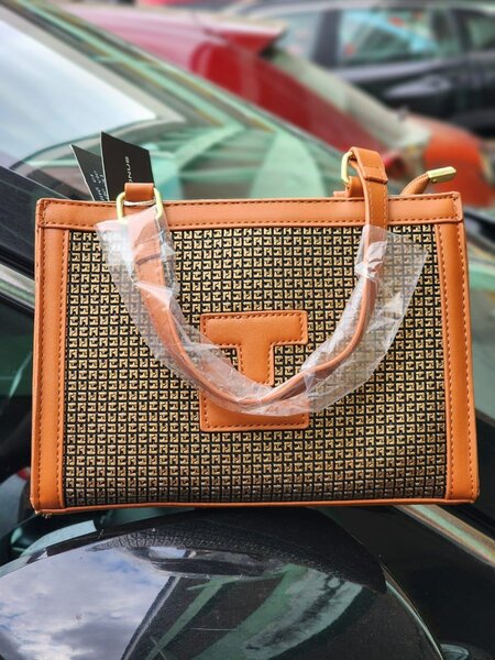 Sac à main élégant en cuir