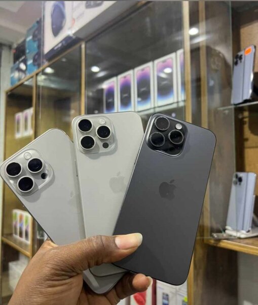 IPHONE 15 PRO MAX