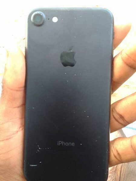 iPhone 7 simple