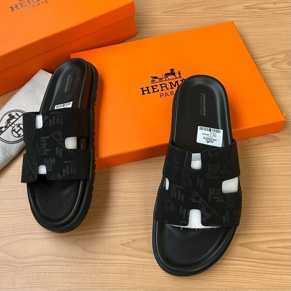 Fashion slippers