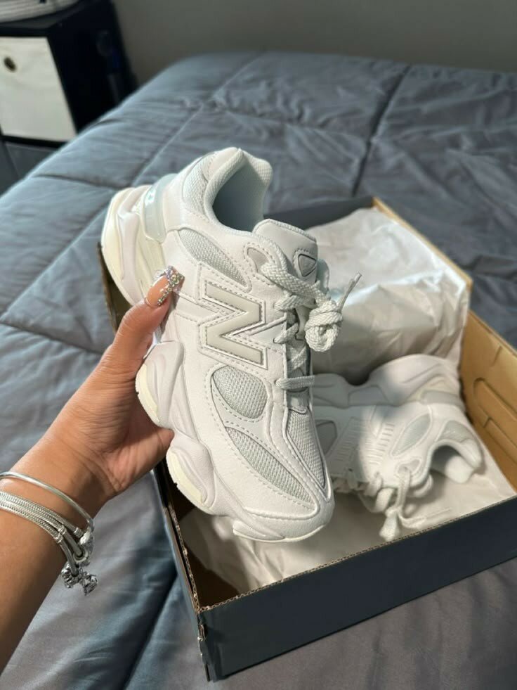 New balance 9060