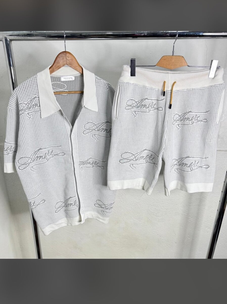 Mens top and Down