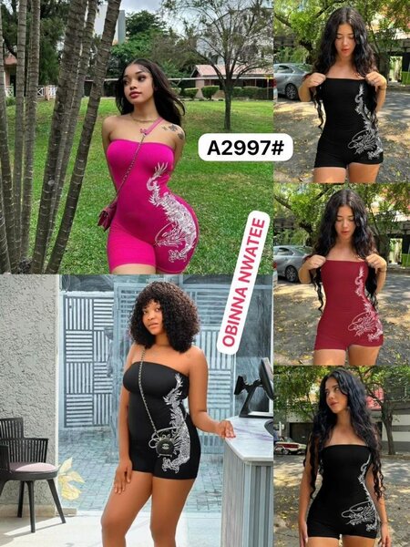Robe élégante noire fendue