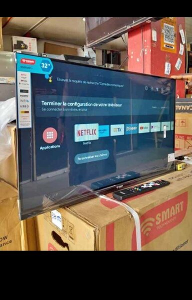 Smart TV UHD 32 pouces AI