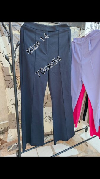 Material Trousers