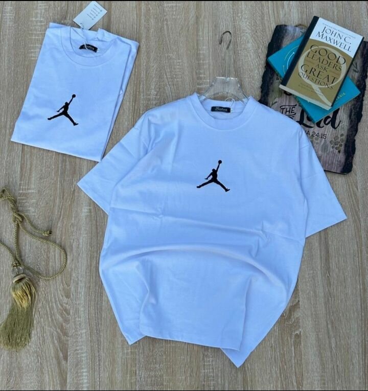 Jordan t shirt