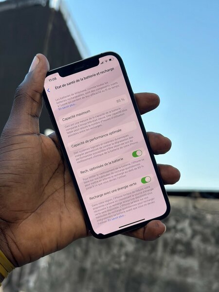 iPhone 12 Pro San id 128G 170.000 kao même 5F quitte pas