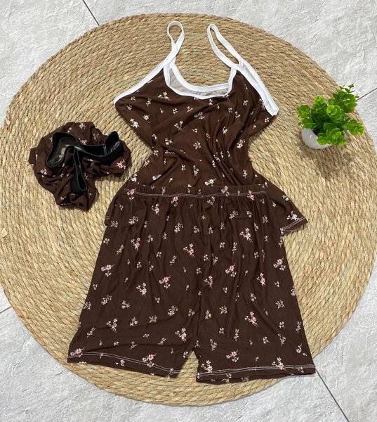Pyjama fleuri en coton