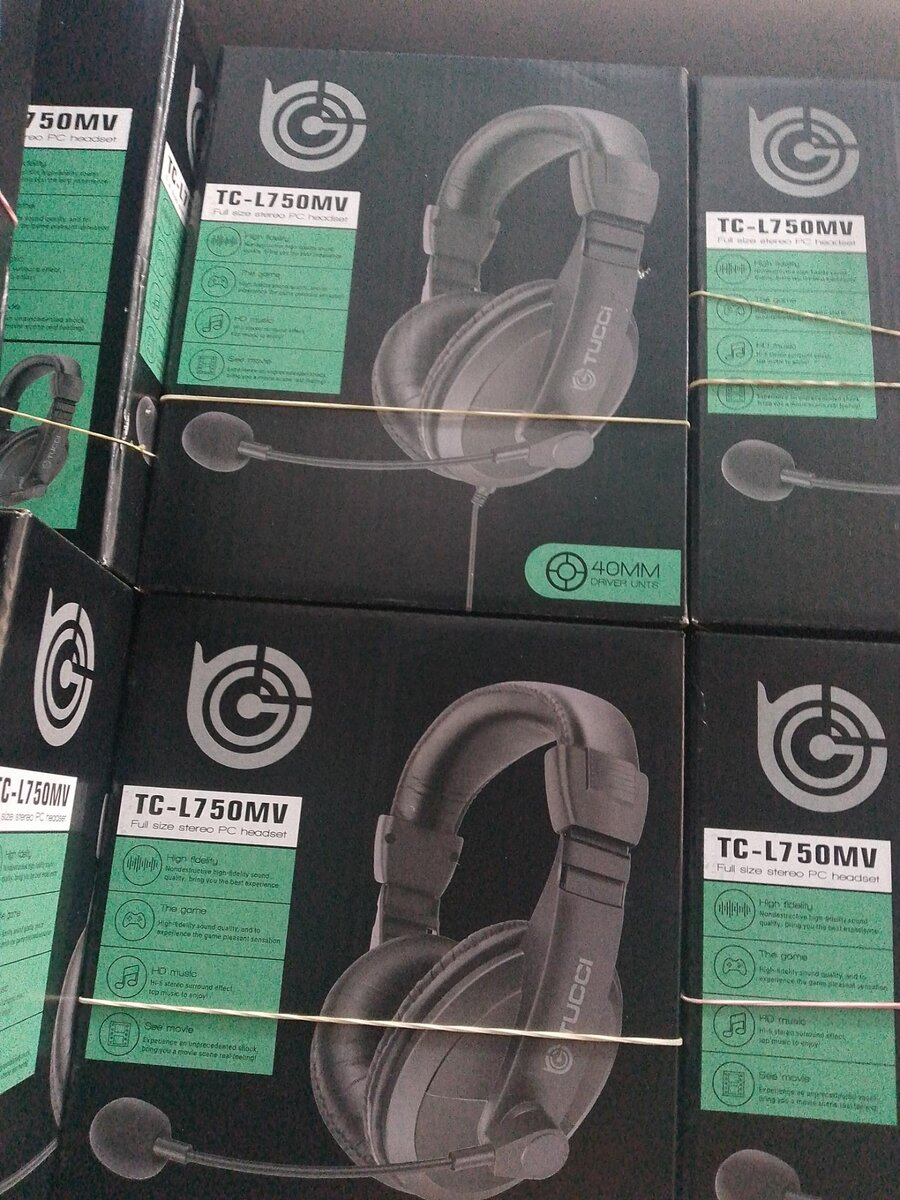 Laptop headset