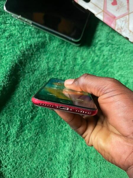 iPhone SE