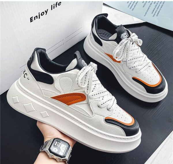 Casual shoes