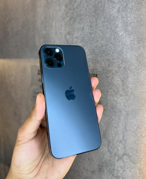 IPHONE 12 pro
