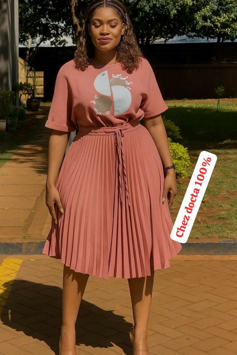 Robe plissée élégante femme