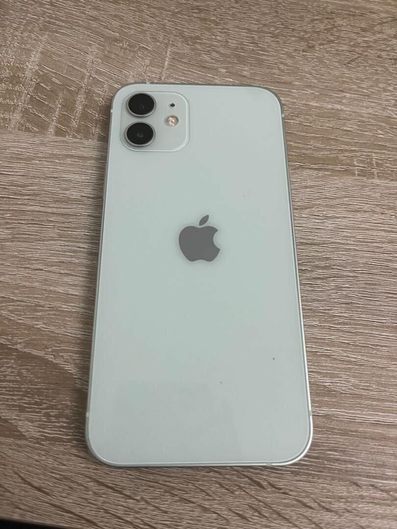 iPhone 12
