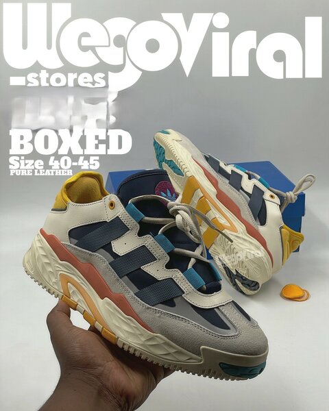 Sneakers ADIDAS