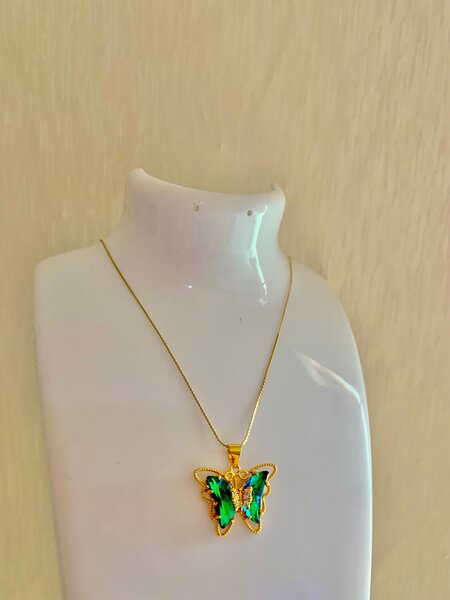 Ladies Necklace