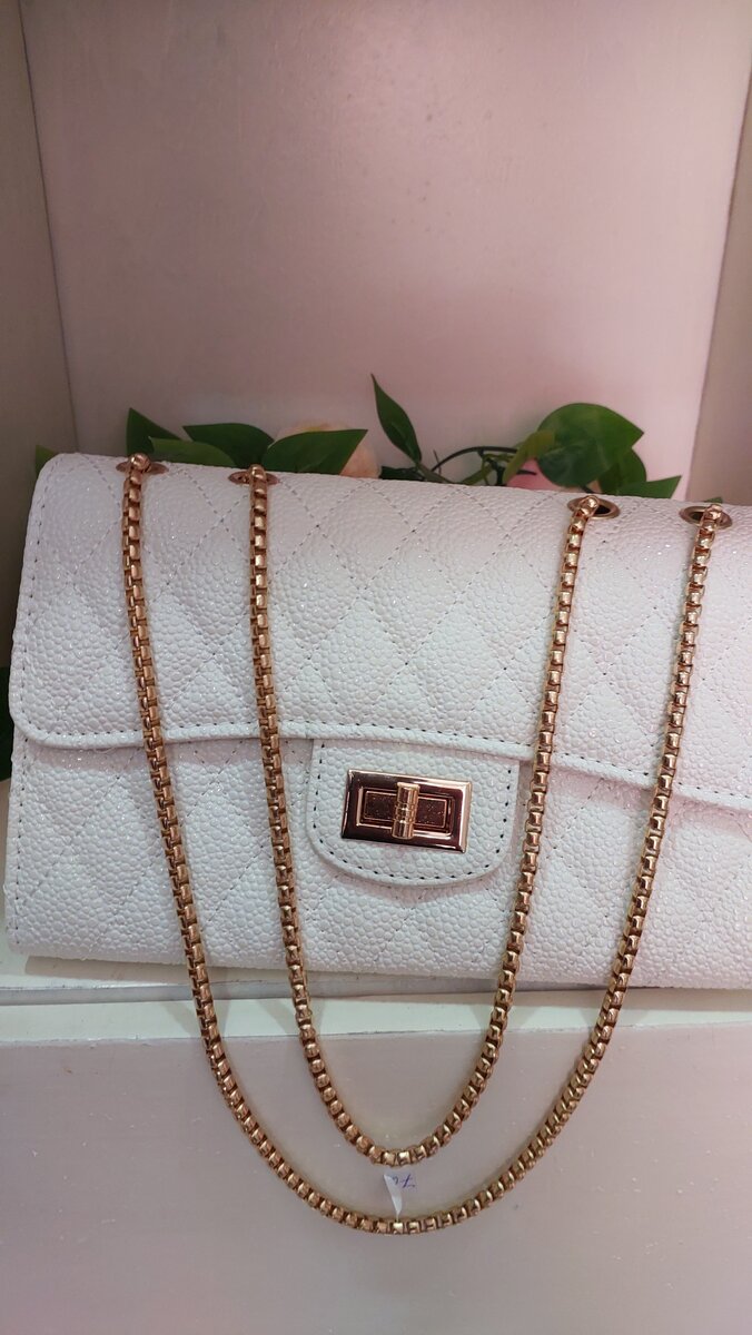 Sac à main matelassé blanc