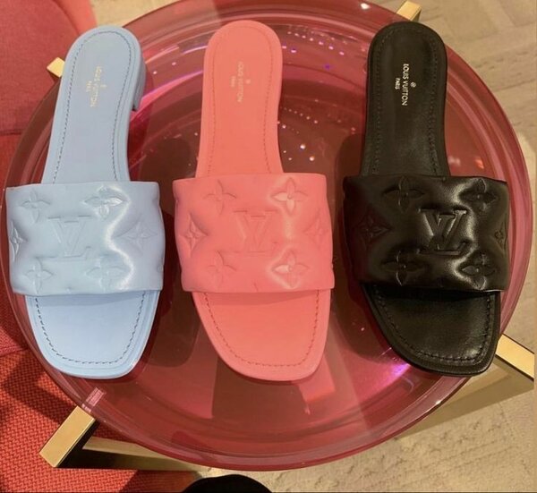 SLIPPERS