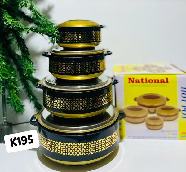 A set of pots