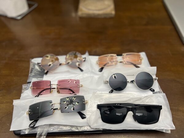 SUAVE SHADES