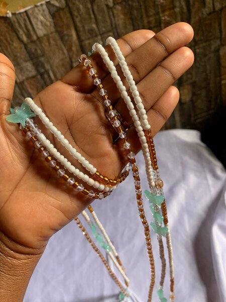 Bayas Papillon Charm
