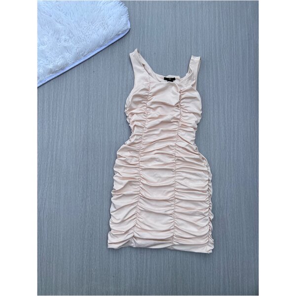 Straight dress