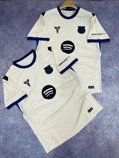Maillot de football blanc