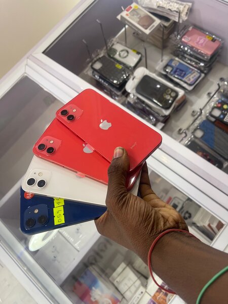 iPhone 12