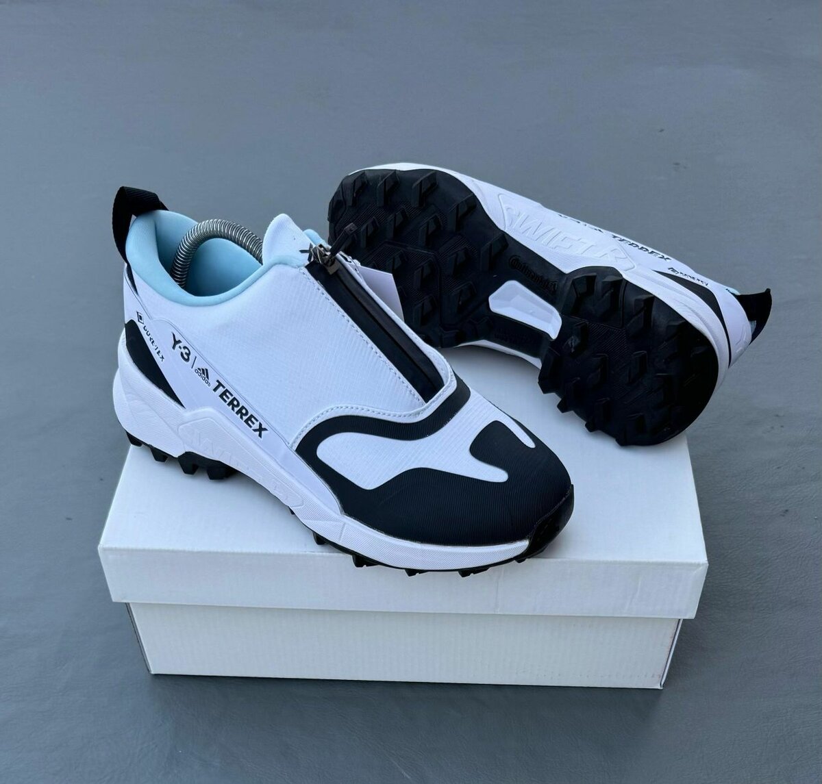 Adidas y3