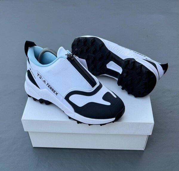 Adidas y3
