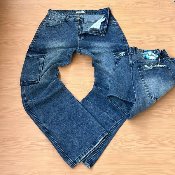 Baggy jeans