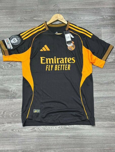 Maillots de Football Real Madrid