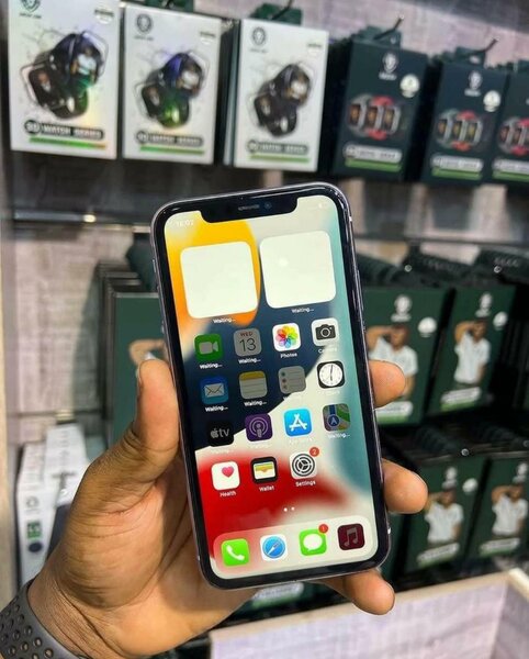 IPHONE 11 128gig